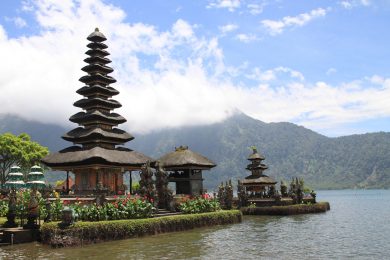 pagoda, temple, lake-3240169.jpg